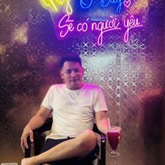 Huy Hải, 45 tuổi, Lào Cai, -- Select Country --