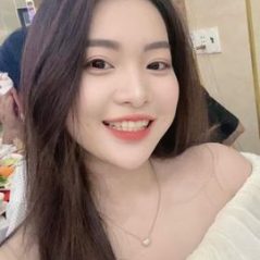 Mỹ Linh, 19 tuổi, Huế, -- Select Country --