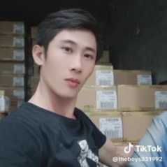 Lê Sơn, 31 tuổi, Tân Châu, Việt Nam