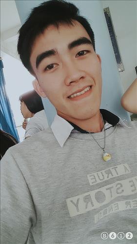 Quái Vật, 20 tuổi, Quận 1, Việt Nam