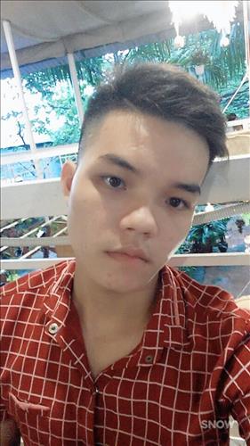 Quy Quy, 18 tuổi, Quận 1, Việt Nam