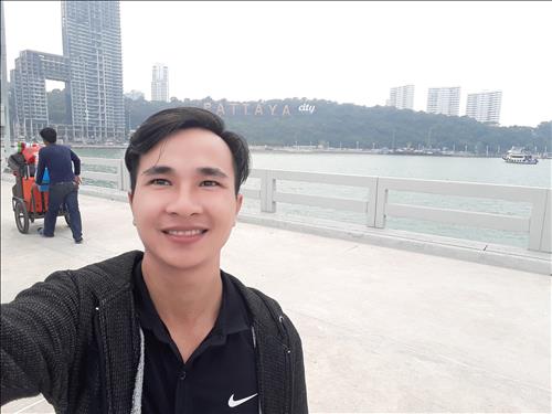 Khang Trần, 24 tuổi, Quận 1, Việt Nam