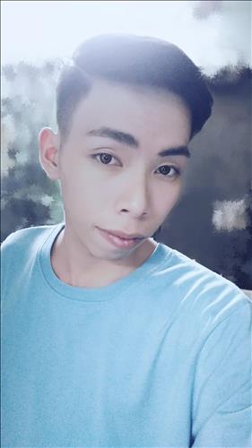Minh Tinô, 20 tuổi, Quận 1, Việt Nam