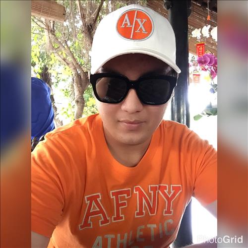Nguyễn Minh Trí, 25 tuổi, Quận 1, Việt Nam