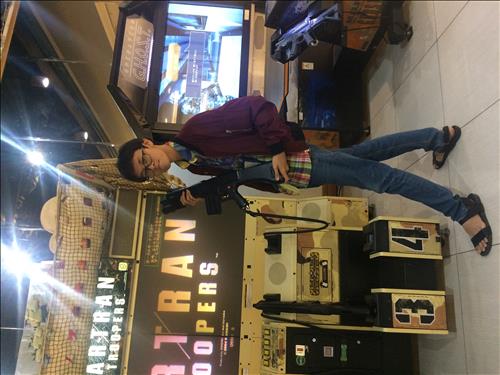 Huy, 21 tuổi, Quận 1, Việt Nam