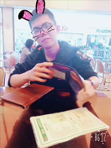 Quốc Hải, 18 tuổi, Biên Hòa, Việt Nam