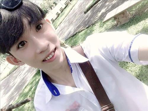 Trịnh Văn Anh, 19 tuổi, Quận 1, Việt Nam