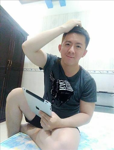 S_h_j_n, 25 tuổi, Quận Ninh Kiều, Việt Nam