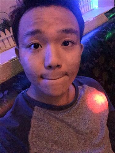 Hồ Minh Tú, 22 tuổi, Quận 1, Việt Nam