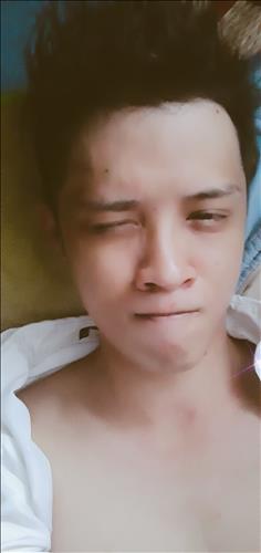 Tiến Trần, 23 tuổi, Quận 1, Việt Nam