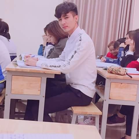 văn ngọc, 22 tuổi, Quận 1, Việt Nam