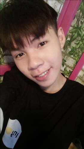 Trương Tốtt, 17 tuổi, Quận 1, Việt Nam