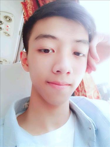 Khải Văn, 18 tuổi, Quận Ba Đình, Việt Nam