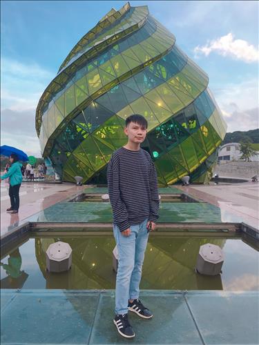 Trung Nghĩa, 18 tuổi, Quận 1, Việt Nam