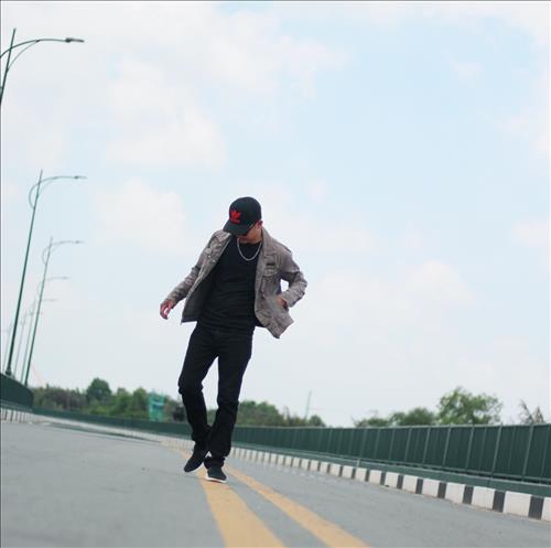 Long Nguyen, 24 tuổi, Quận 1, Việt Nam