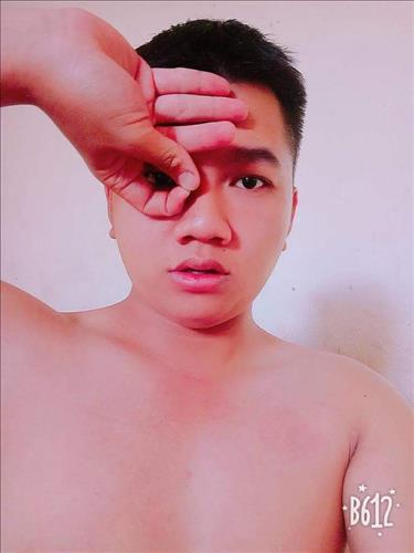 Nguyễn Dũng, 21 tuổi, Quận 1, Việt Nam