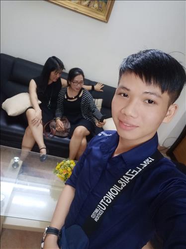 Dương Ngoãn, 23 tuổi, Quận 1, Việt Nam