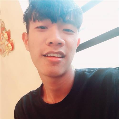 khanh tran, 20 tuổi, Quận 1, Việt Nam