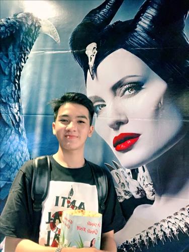 gia bảo, 18 tuổi, Quận 1, Việt Nam
