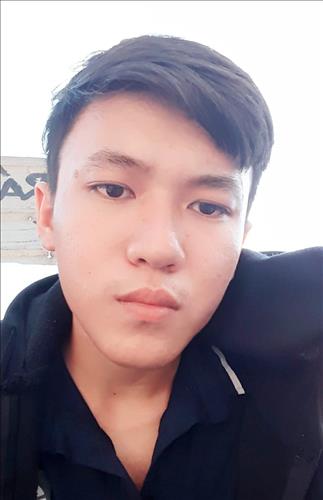 Hoàng, 22 tuổi, Quận 1, Việt Nam