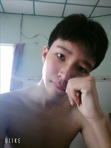Quang Hậu, 15 tuổi, Quận 1, Việt Nam