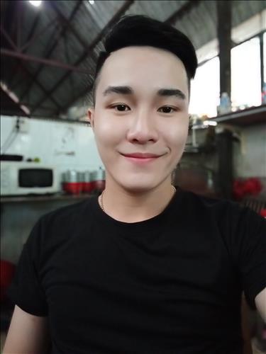 Sang Nguyễn, 23 tuổi, Quận Ninh Kiều, Việt Nam