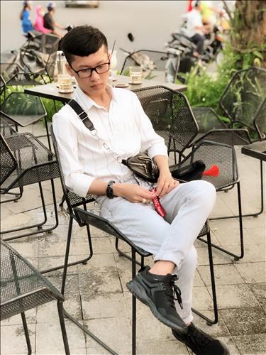 Hí, 24 tuổi, Quận 1, Việt Nam