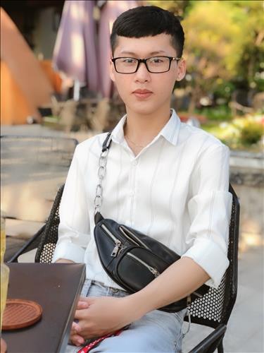 Hí, 23 tuổi, Quận 1, Việt Nam