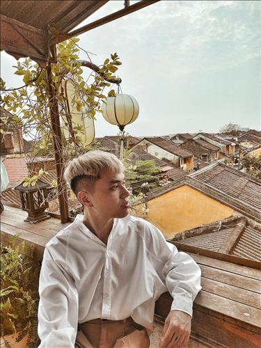 Quân Lê, 23 tuổi, Quận Ba Đình, Việt Nam