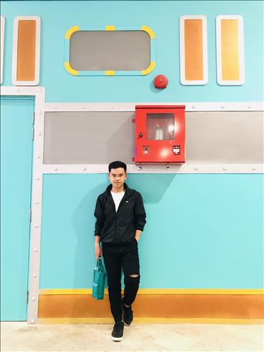 Hùng Trương, 18 tuổi, Quận 1, Việt Nam