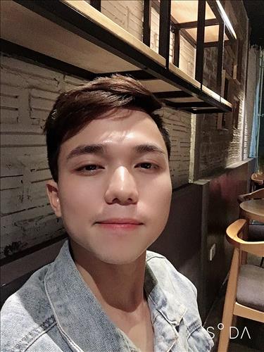 Ngô Hoàng Anh, 25 tuổi, Quận Ba Đình, Việt Nam