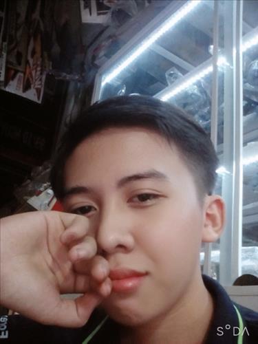 Phú Nguyễn, 17 tuổi, Quận 1, Việt Nam