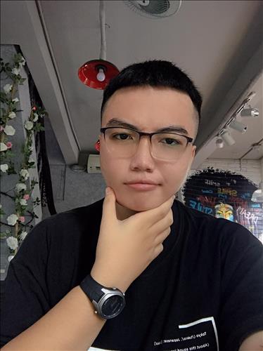 Steven, 18 tuổi, Quận 1, Việt Nam
