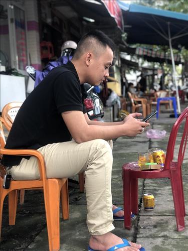 Nguyên Út, 21 tuổi, Quận 1, Việt Nam