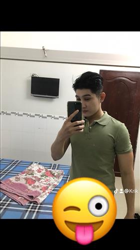 Lý Chí Linh, 28 tuổi, Quận 1, Việt Nam