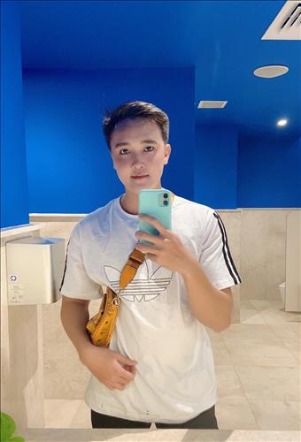 huy nguyễn, 25 tuổi, Nha Trang, Việt Nam