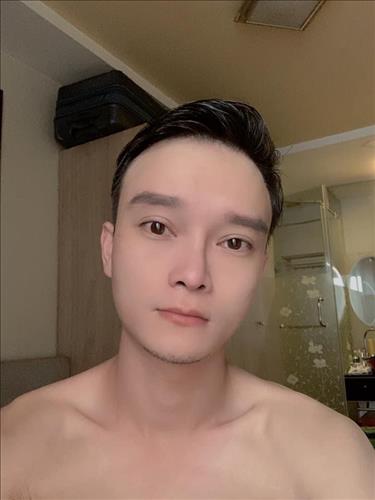 Chân ái, 27 tuổi, Quận 1, Việt Nam