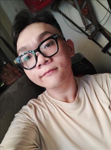 Huỳnh Hữu Phát, 20 tuổi, Quận 1, Việt Nam