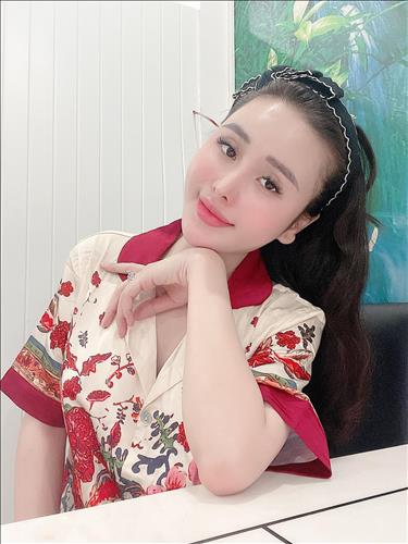 trân huong, 31 tuổi, Quận 1, Việt Nam
