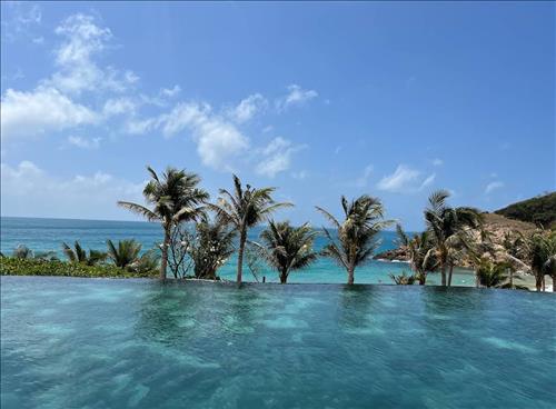 Tình như lá bay xa, 27 tuổi, Quận 1, Việt Nam