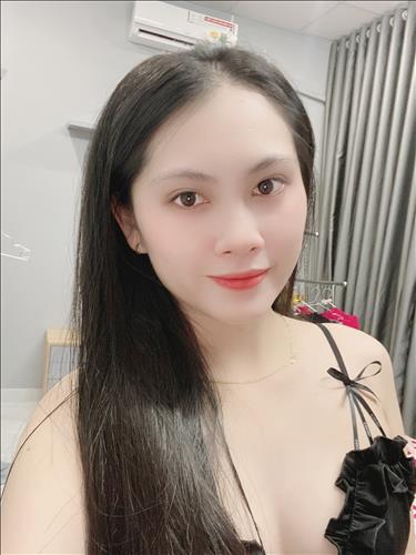Kỳ Vi, 23 tuổi, Quận 1, Việt Nam
