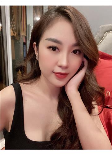 Trâm Cherry, 31 tuổi, Quận 1, Việt Nam