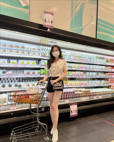 Diệu Hiền, 23 tuổi, Quận 1, Việt Nam