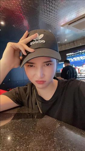 Huyền Tini, 33 tuổi, Quận 1, Việt Nam