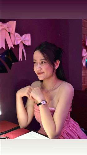 Hạnh nguyễn, 22 tuổi, Quận 1, Việt Nam
